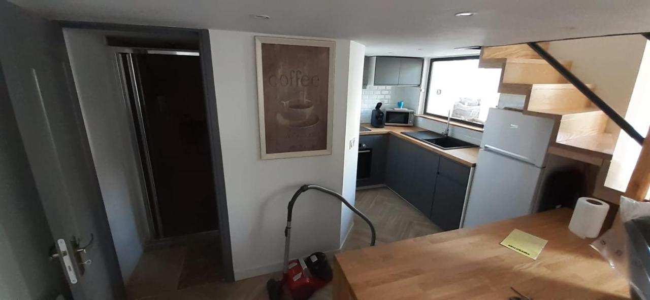 T3 Calme Et Cosy, Idealement Situe Pres Du Chateau Et De La Gare, Dans Un Cadre Paisible Apartment