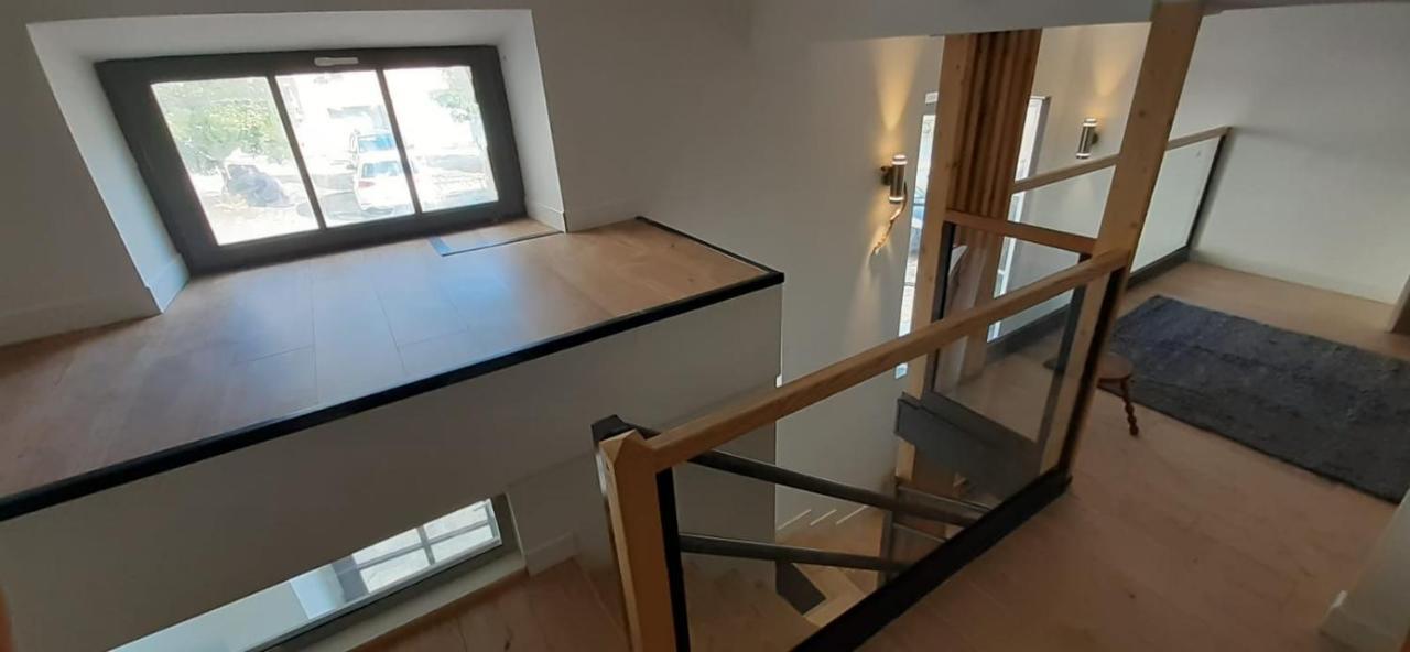 T3 Calme Et Cosy, Idealement Situe Pres Du Chateau Et De La Gare, Dans Un Cadre Paisible Apartment *